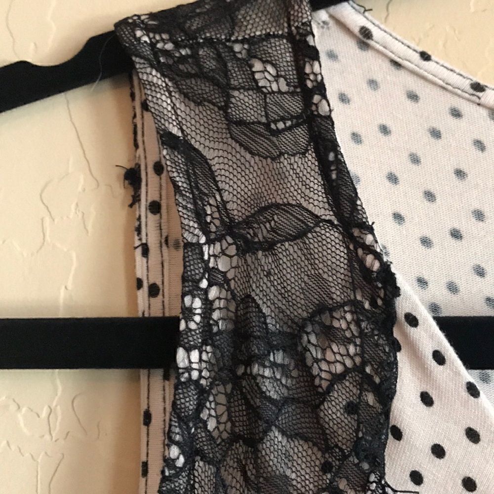 Loft Polka Dot Sleeveless Summer Top - Picture 4 of 5